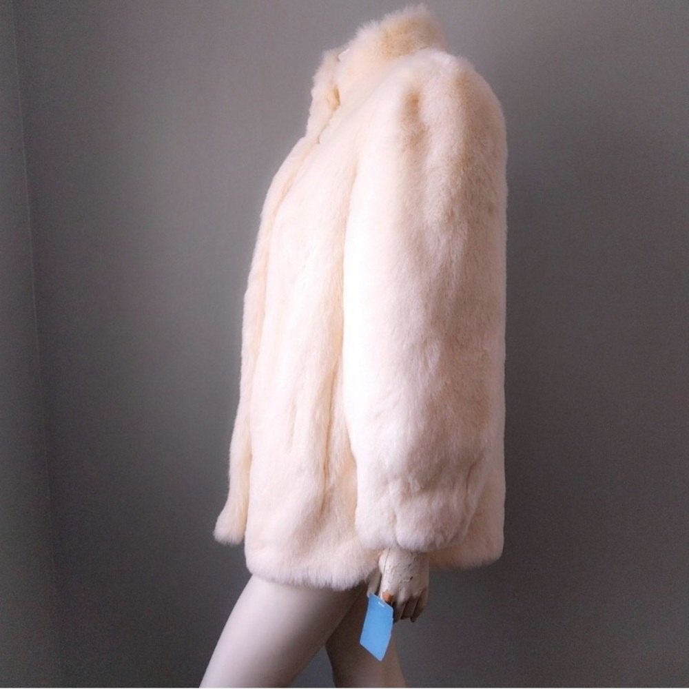 Vintage 80s White Faux Mink Fur Coat - Picture 2 of 5